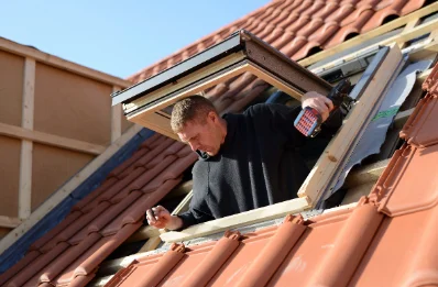 Pose de fenêtres de toit Velux à Congénies